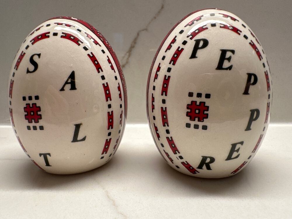 Vintage Ukraine Red and Black Patterned Egg Shaped Ceramic Salt Pepper Shakers
